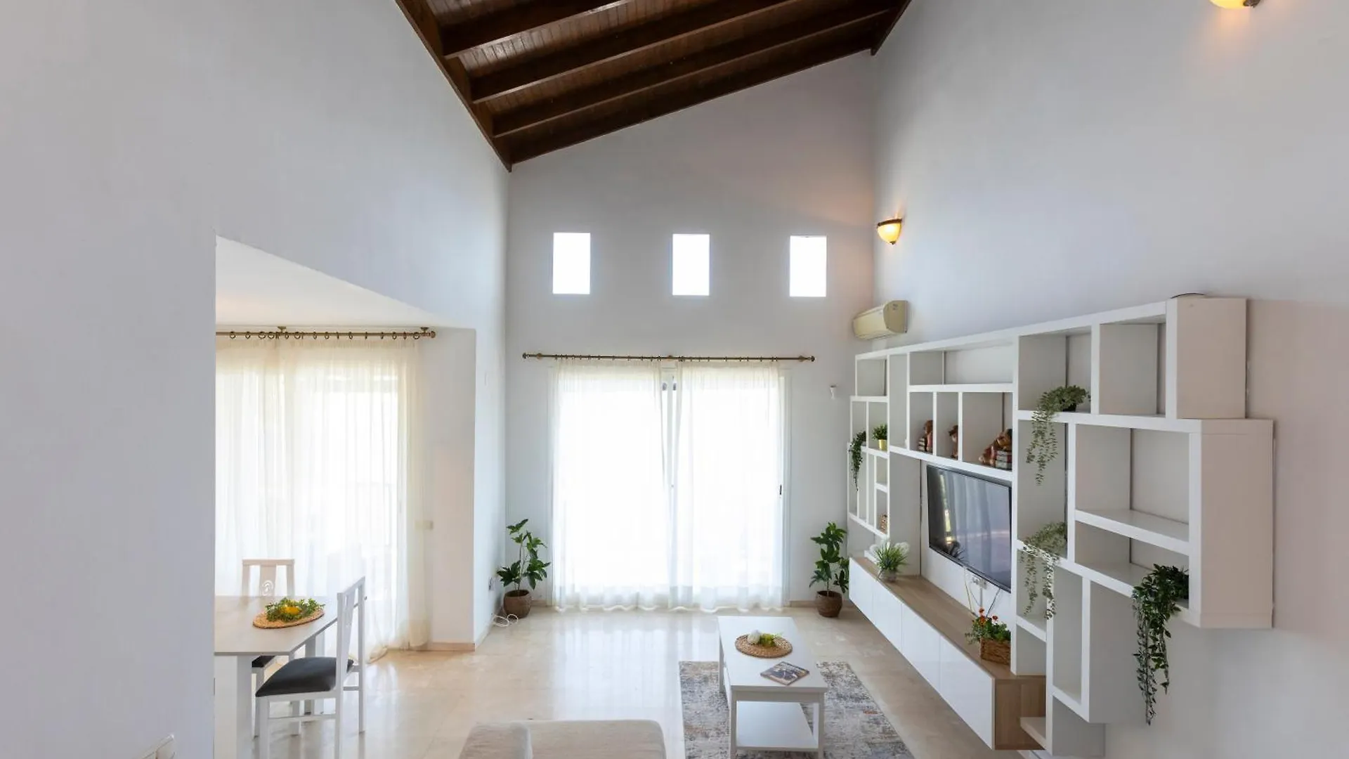 Todimer Luxury Villa Herradura 阿尔姆尼卡