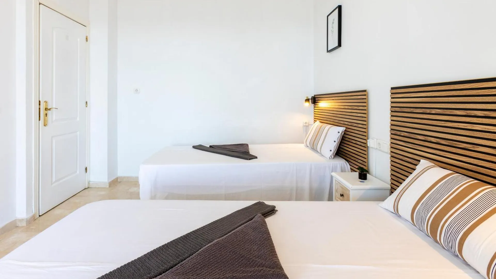 Todimer Luxury Villa Herradura 阿尔姆尼卡